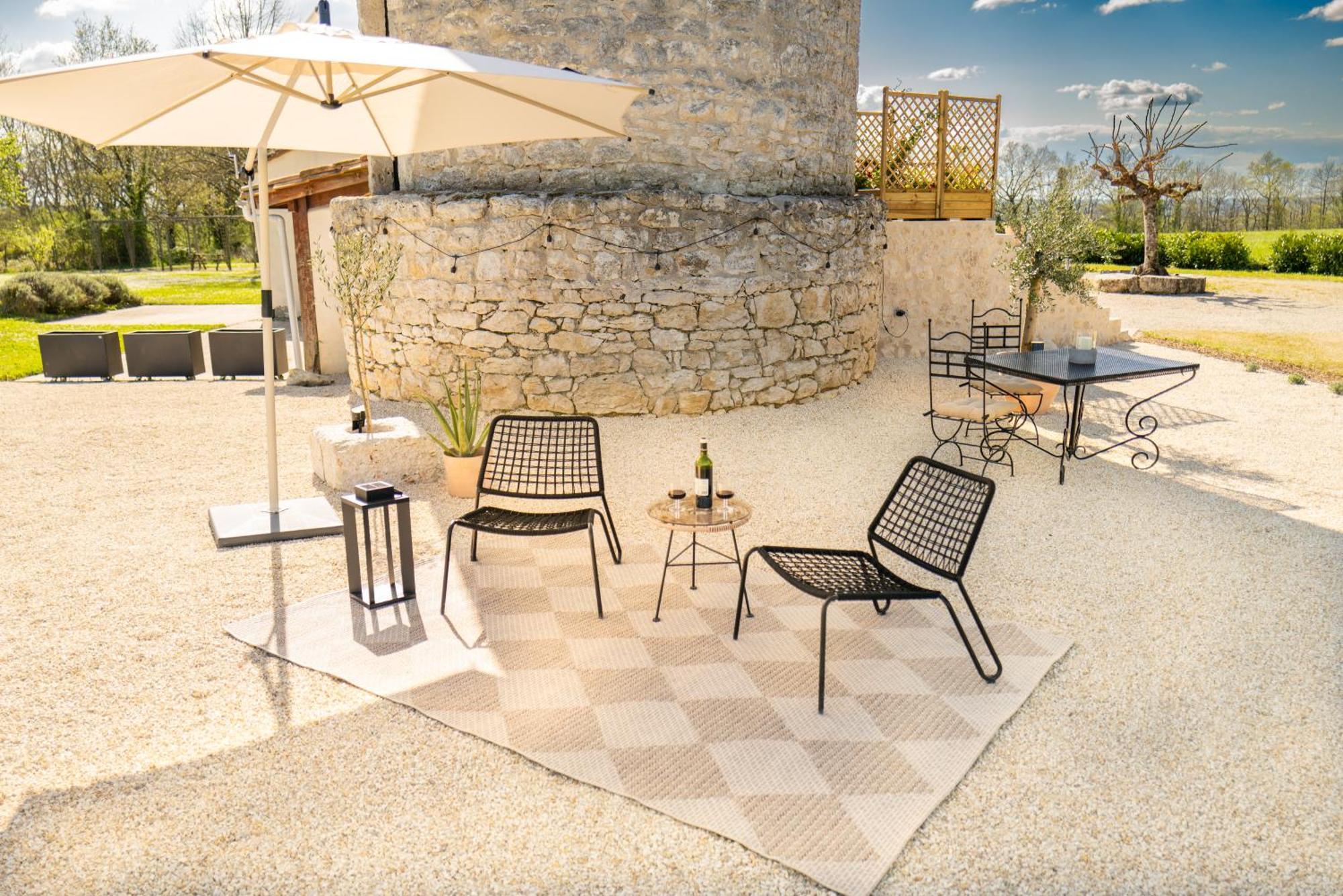 Enchanting Windmill Retreat Loubes-Bernac ภายนอก รูปภาพ